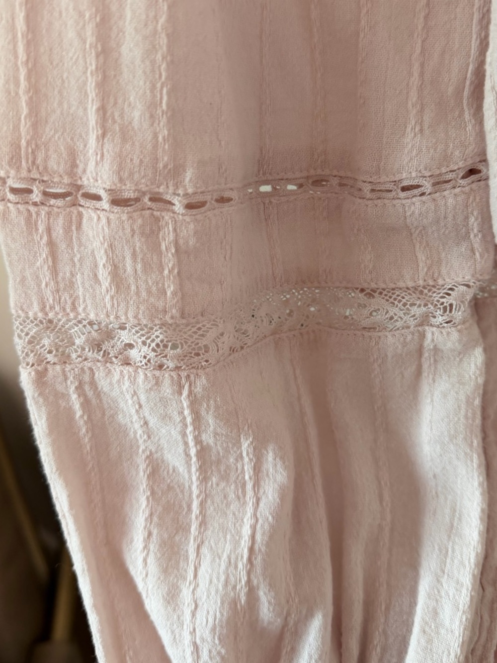 American Eagle Boho Peasant Top Blush Pink Lace Tie Front Medium - Picture 3 of 4